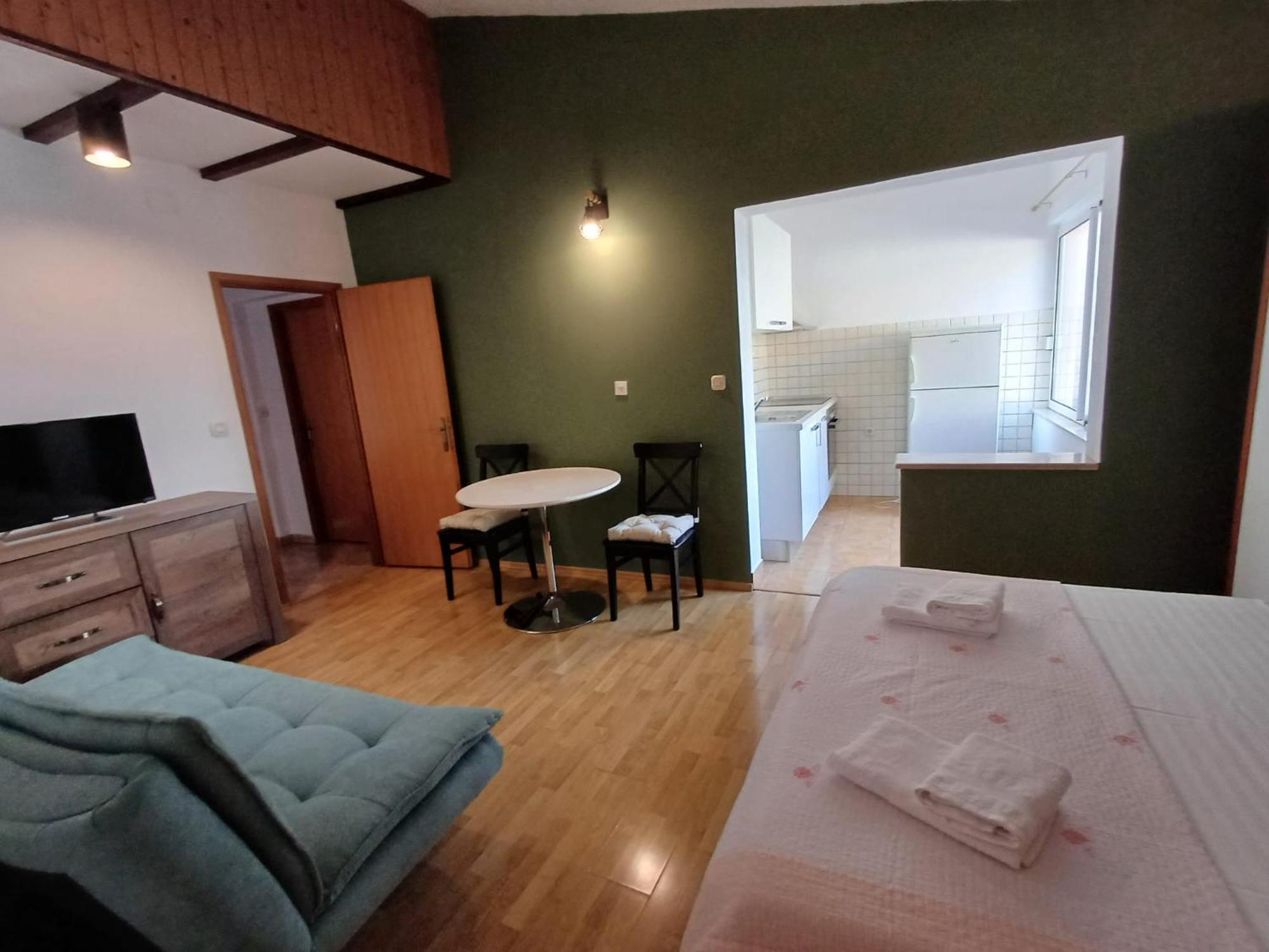 Apartmani Miki 포드고라 외부 사진