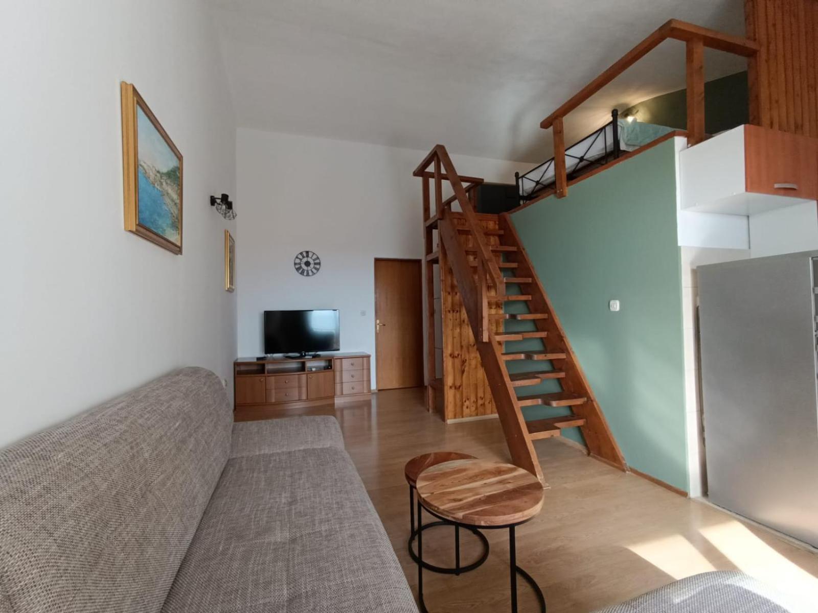 Apartmani Miki 포드고라 외부 사진